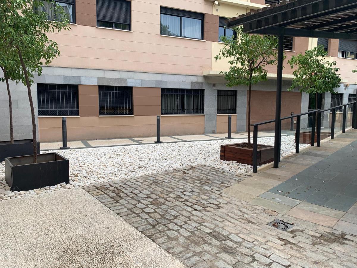 Apartamento Proximo Al Centro De 2 Dormitorios Con Piscina De Temporada Sevilla Exterior foto